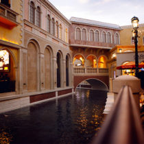 vegas_featured