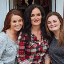 the hogan girls